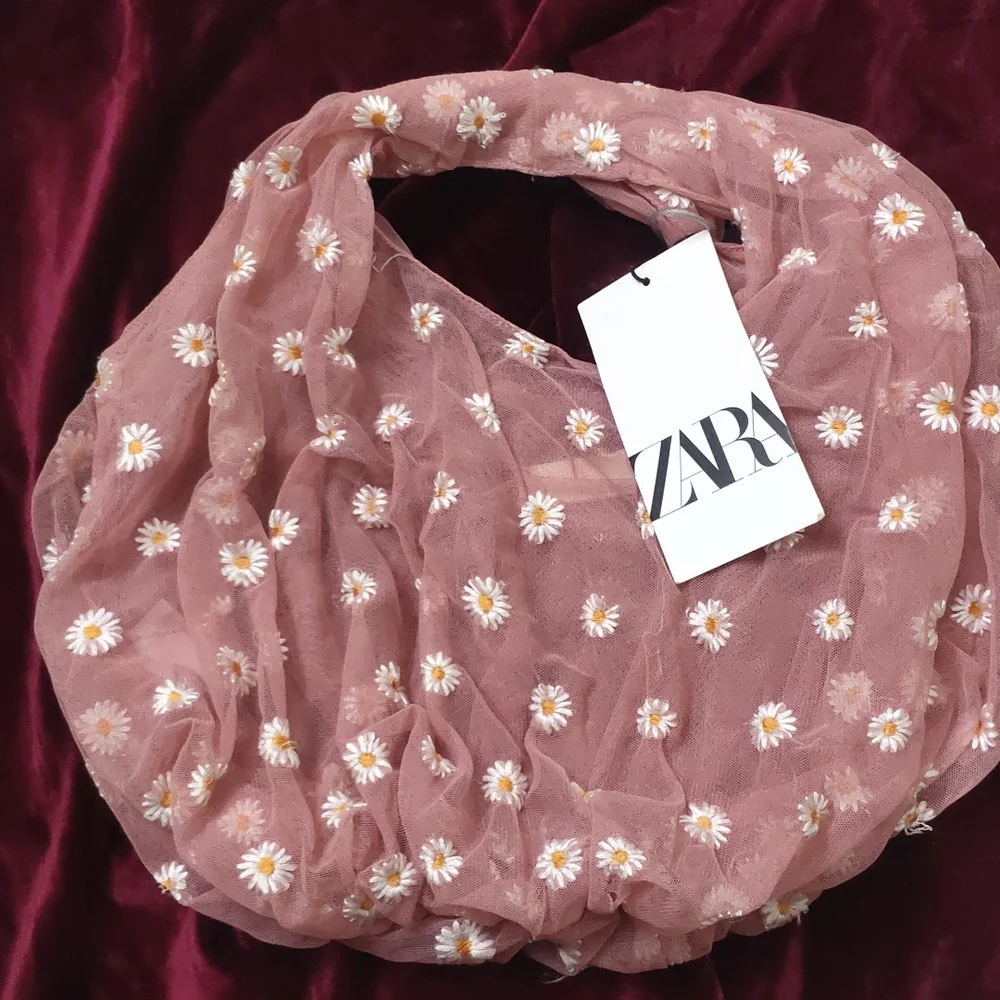 ZARA BAGS - Picture 1 of 2